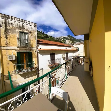 Domus Mare Amalfi Coast * 米诺利